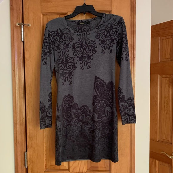 Radzoli Dresses & Skirts - Fitted Dress